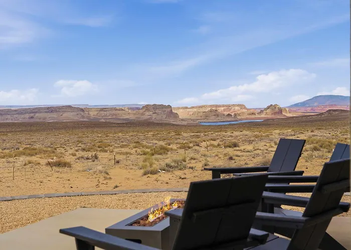 The Clubhouse- Pool Pickleball Views Luxe